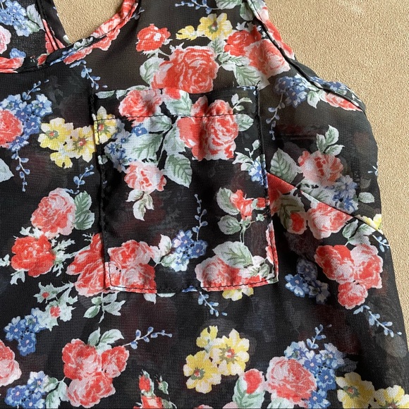Kirra Floral Tank - Black and Pink, Size M - Picture 3 of 4